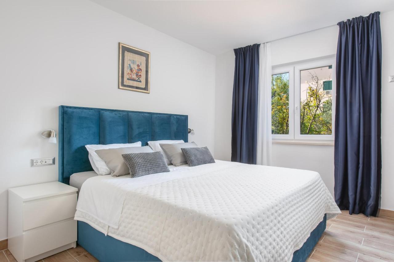 Apartment Kiki Каштель-Штафилич Экстерьер фото