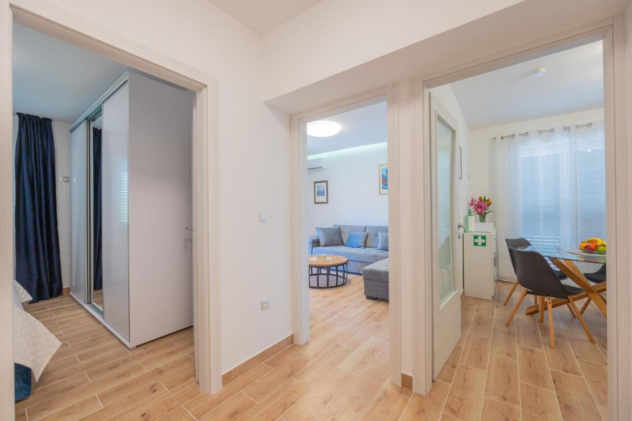 Apartment Kiki Каштель-Штафилич Экстерьер фото